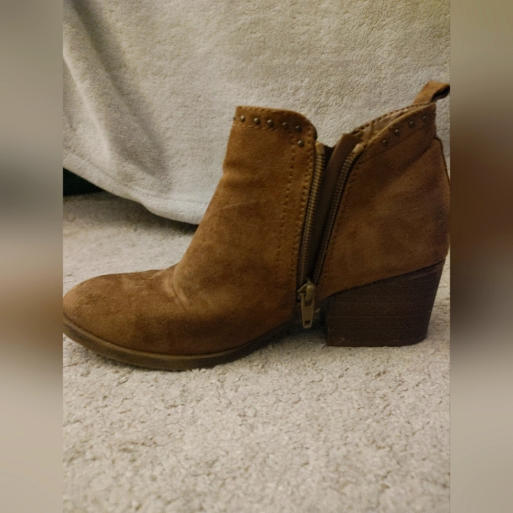 Sonoma Brown Ankle-Boot Heels - Picture 13 of 14